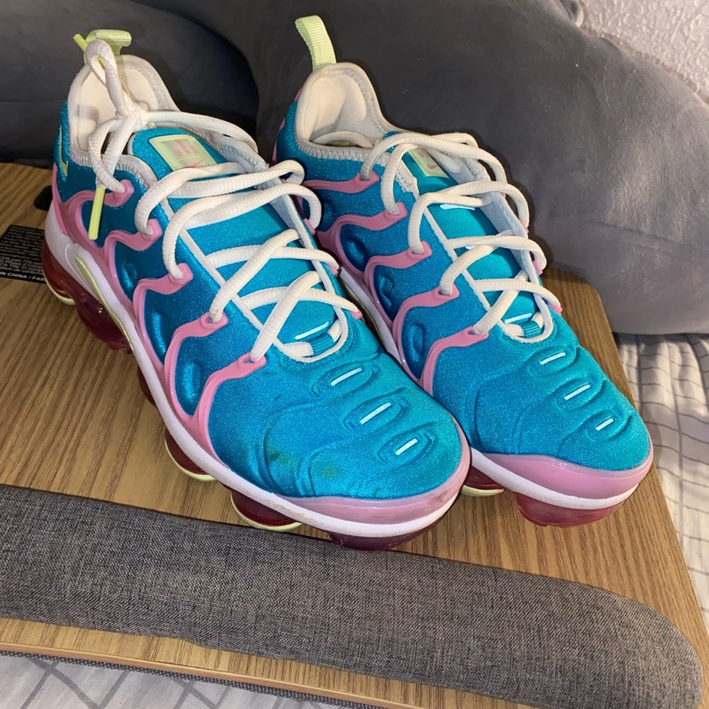 Nike Women's Sneakers Blue and Pink